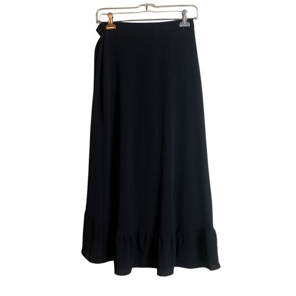 3 for $30! H&M black wrap skirt. Size 2 - Picture 7 of 8
